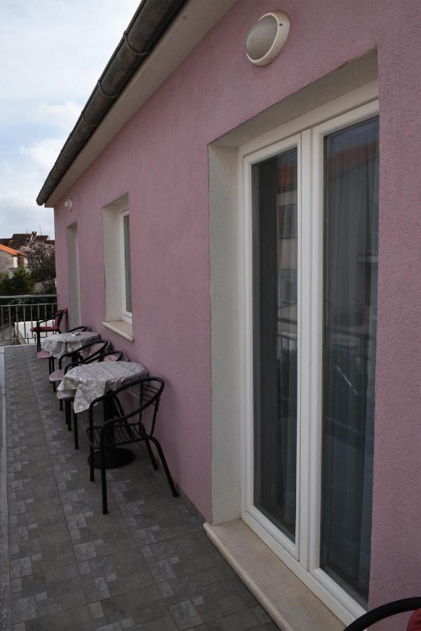 סופטאר Apartment Manigo מראה חיצוני תמונה
